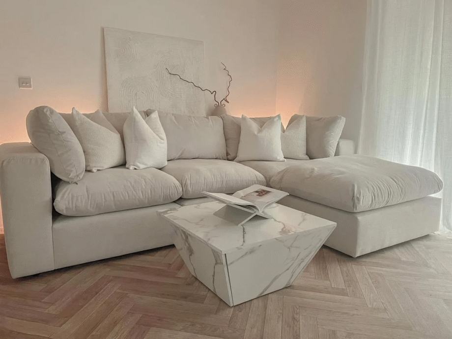 Sofa Club Versatile 4-Seater Corner Sofa for Any Living Room