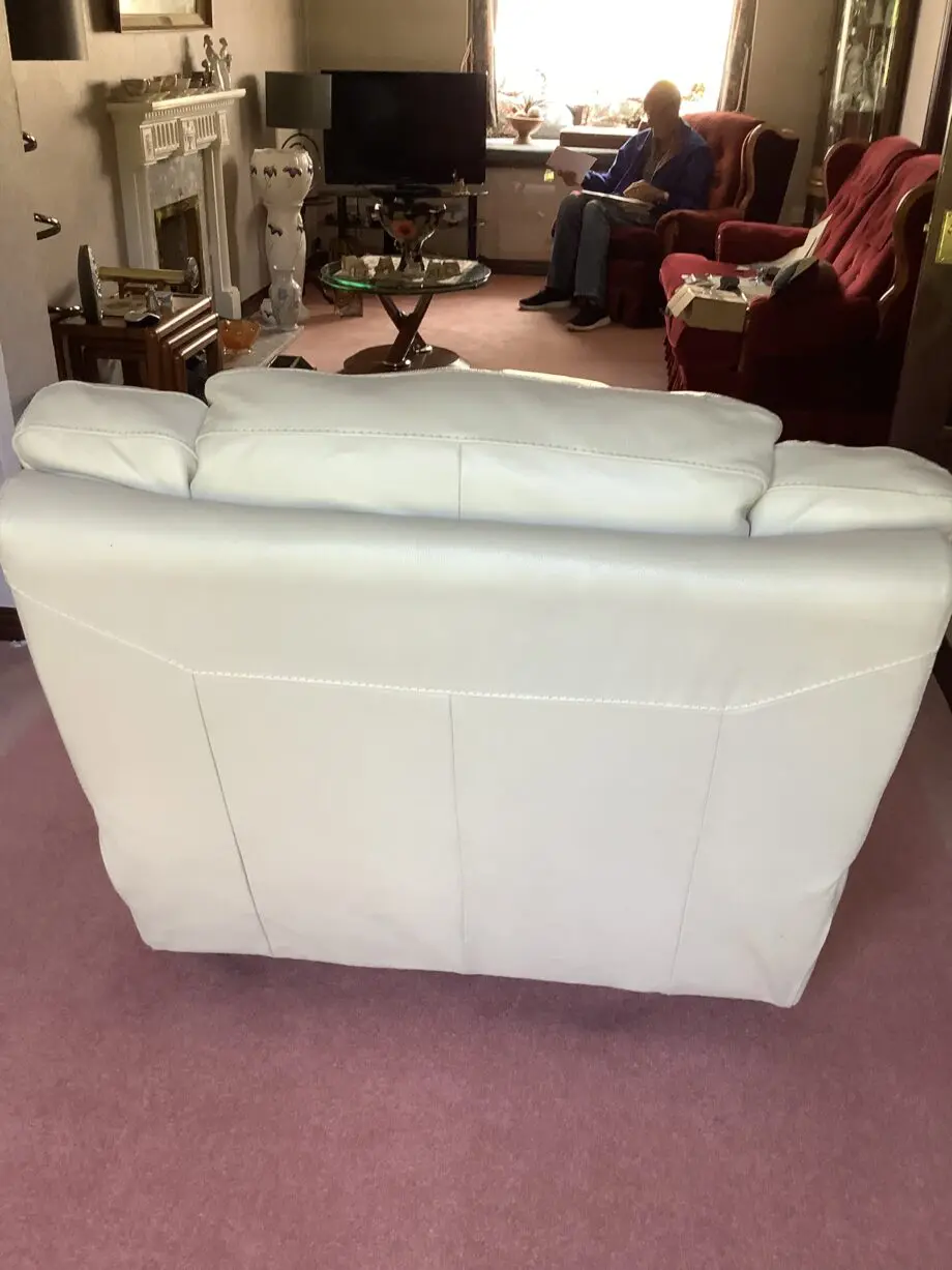 Fully functional leather electric chair
