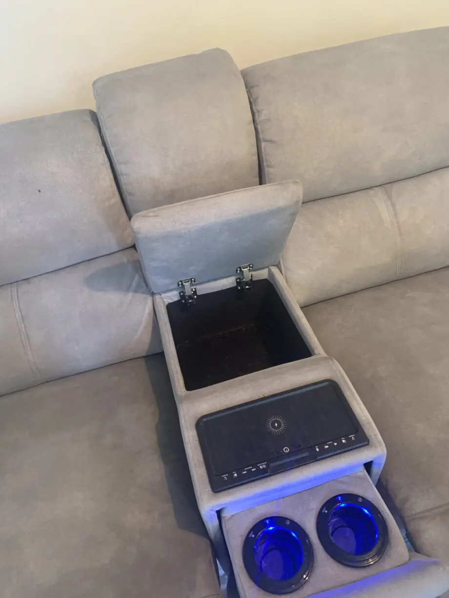 DFS Cinesound power recliner with wireless charging console and usb ports