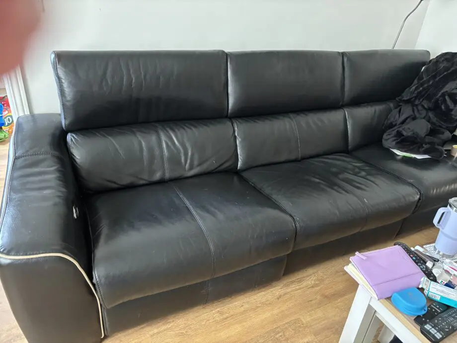 Leather corner unit