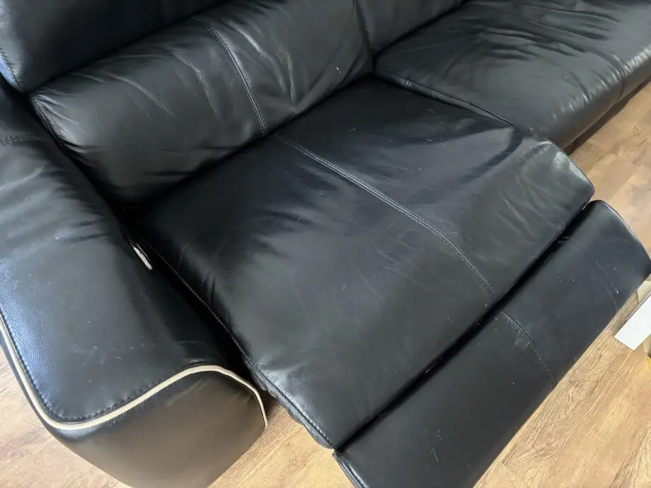 Leather corner unit