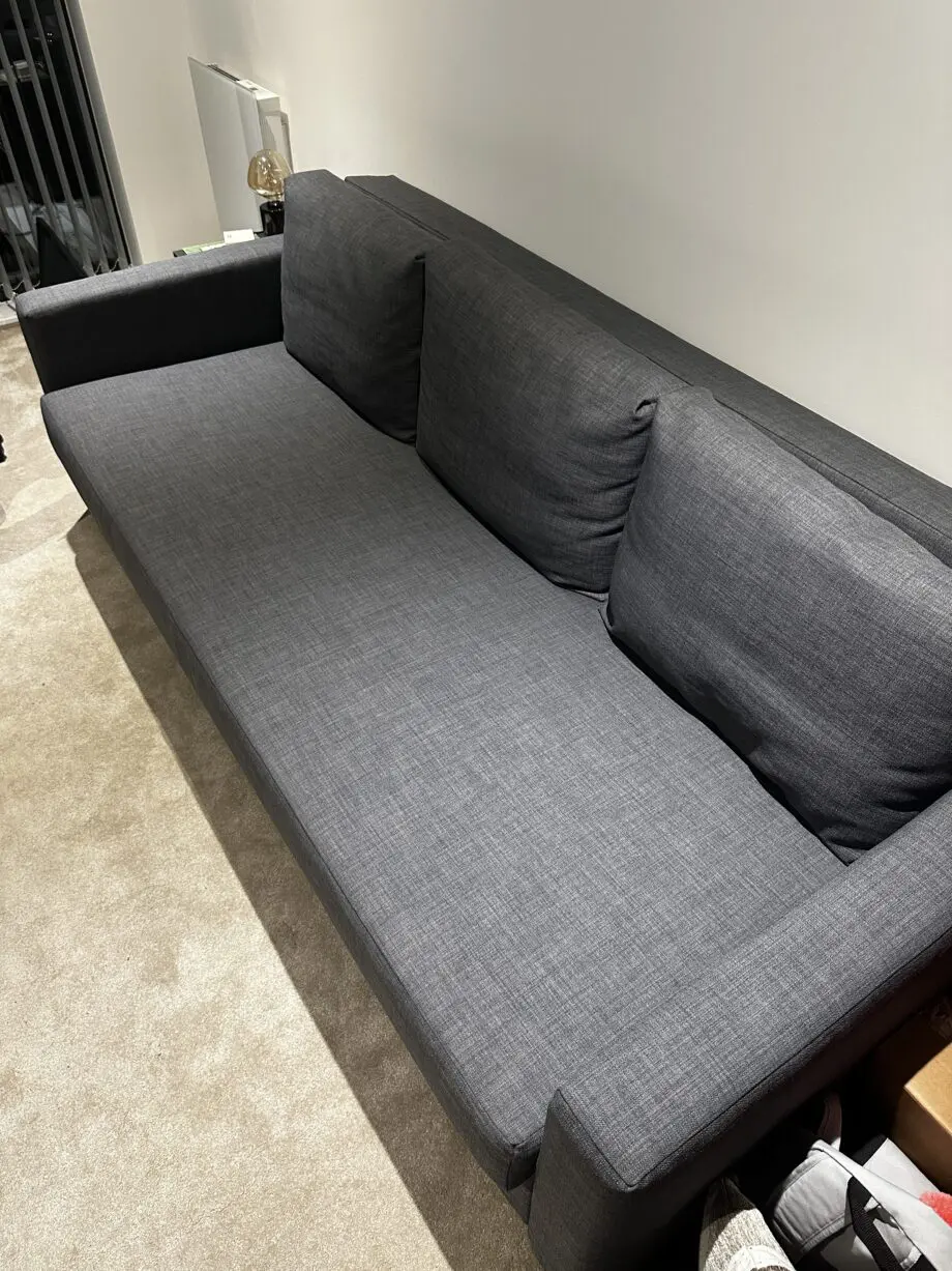 IKEA FRIHETEN three-seat sofa-bed | Skiftebo dark grey
