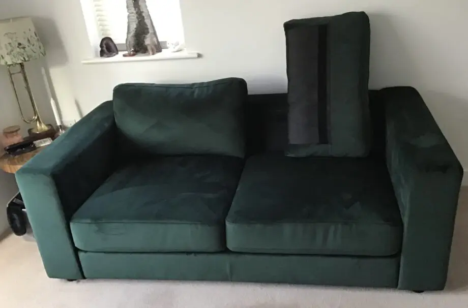 2 X BEAUTIFUL DARK GREEN VELVET SOFAS