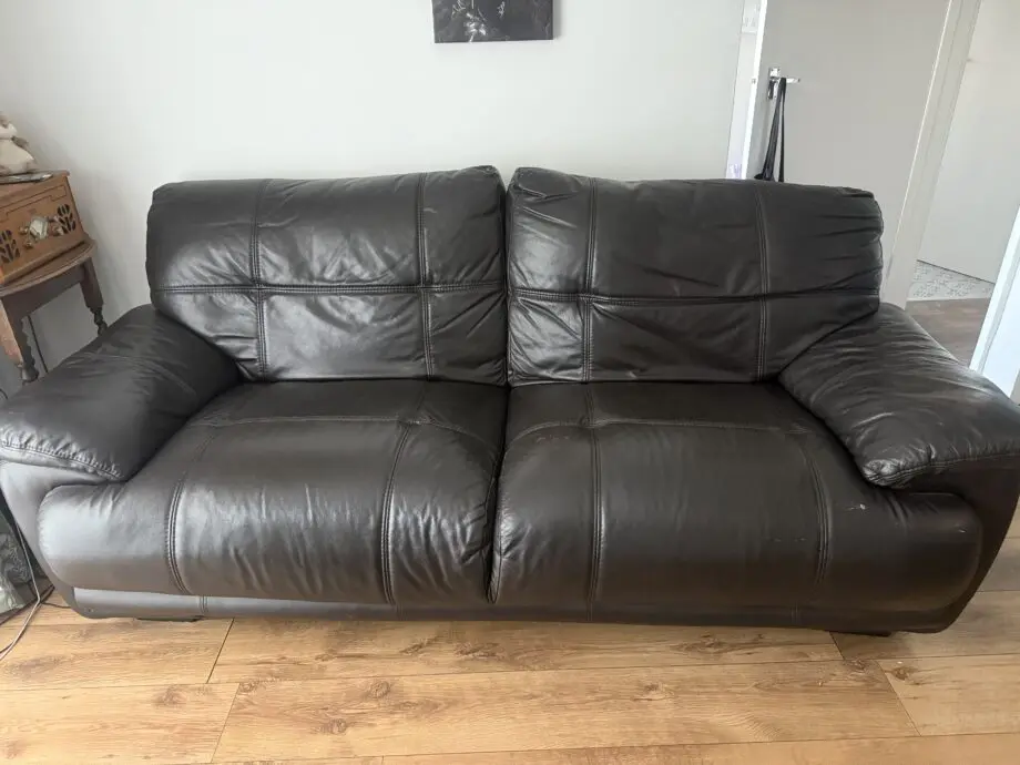 Dark brown 3 seater settee