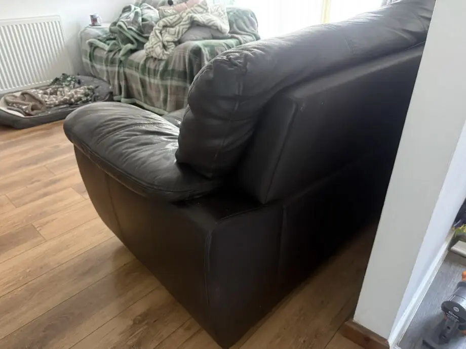 Dark brown 3 seater settee