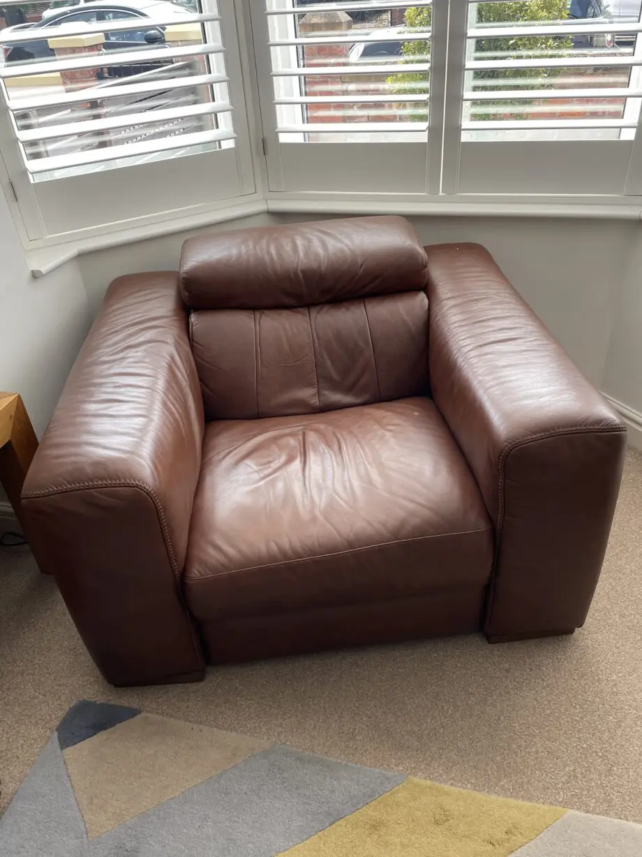 Natuzzi brown leather sofa, automatic recline