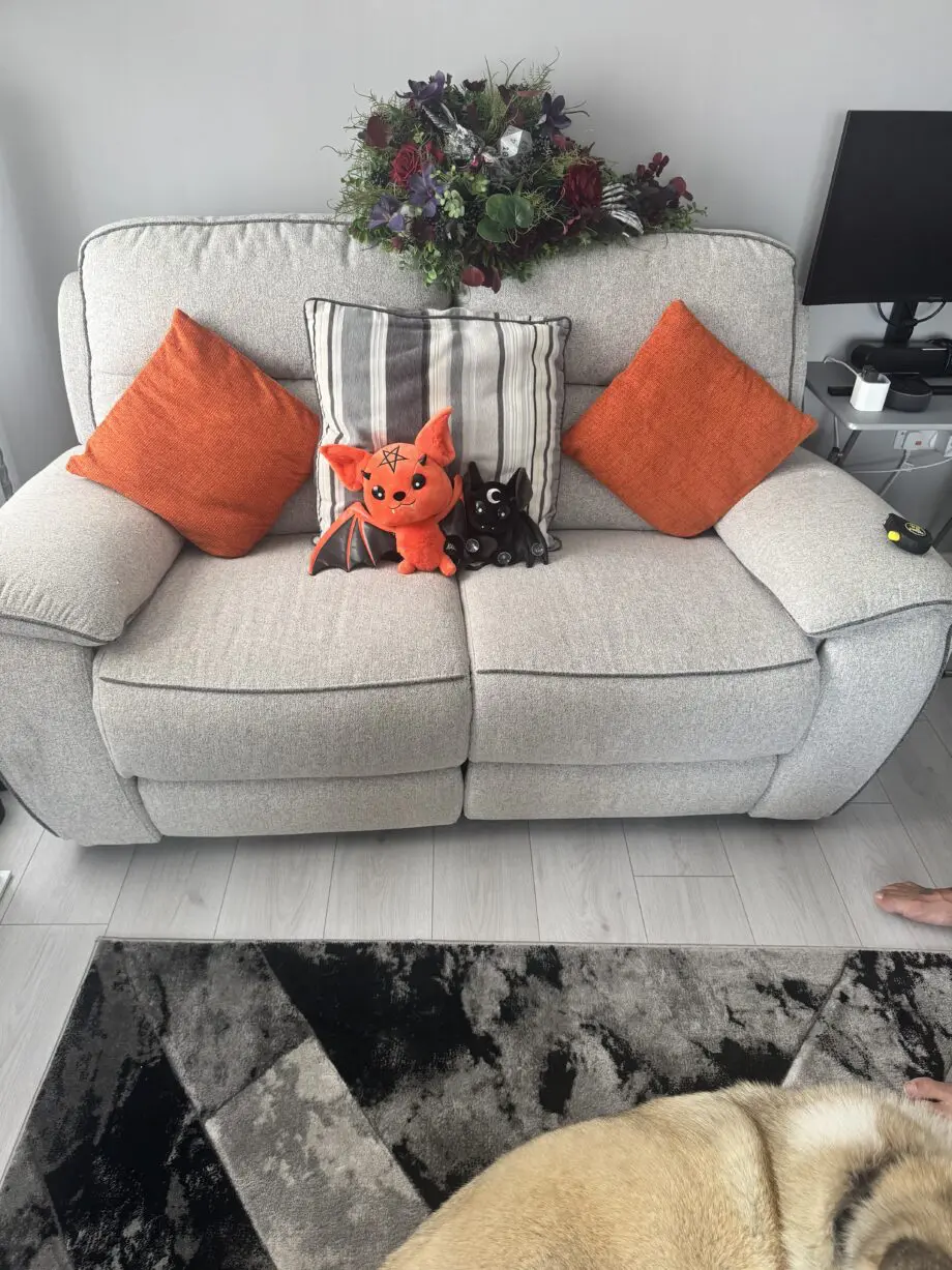 DFS Recliner Sofa Set