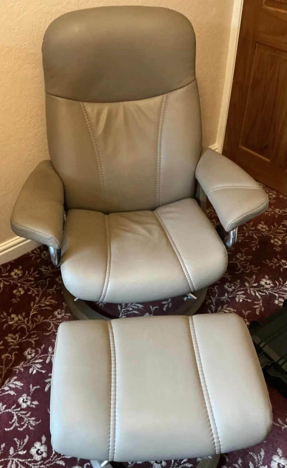 Stressless Recliner and Stool