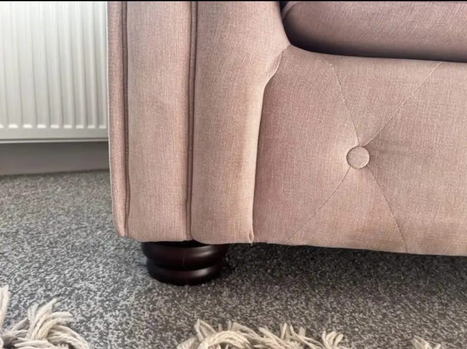 DFS Love Sofa Chair Pink