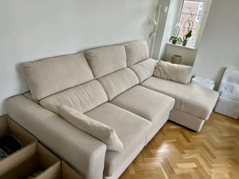Chaise lounge sofa