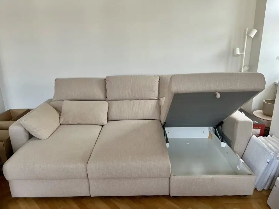 Chaise lounge sofa