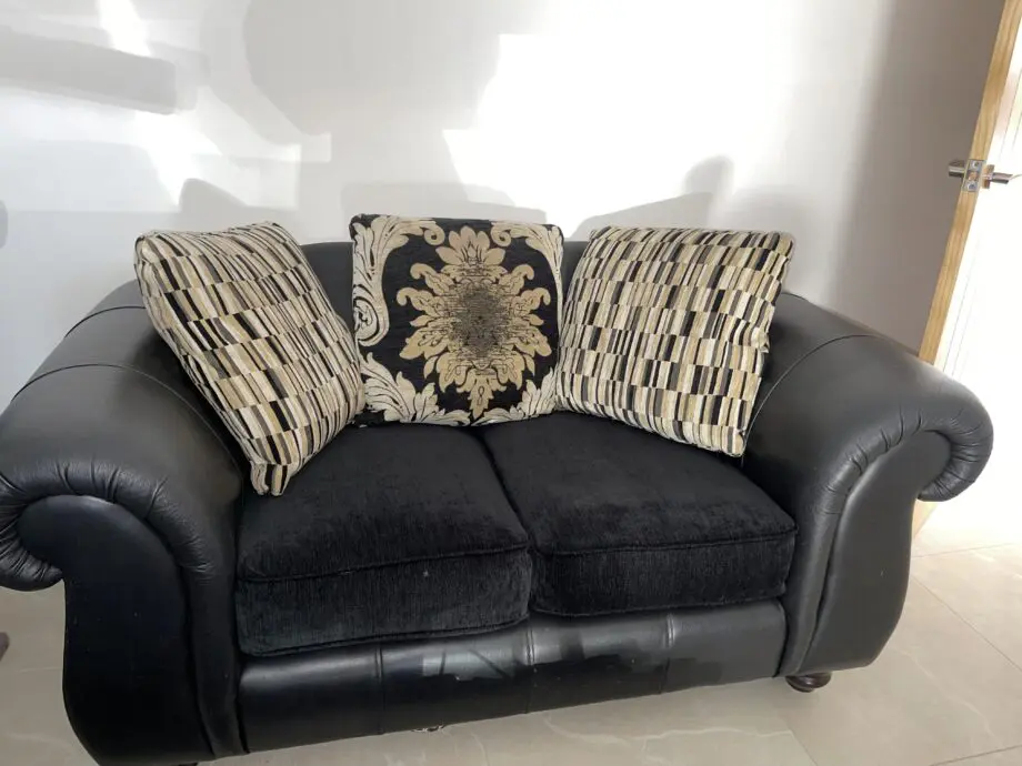 Sofa Club Thomas Lloyd Black Part Leather/fabric 4 piece suite