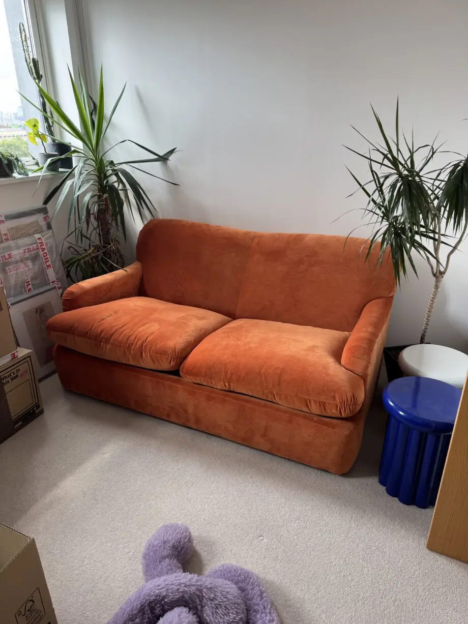 Loaf Bobbing Buoy Pudding Sofa Bed