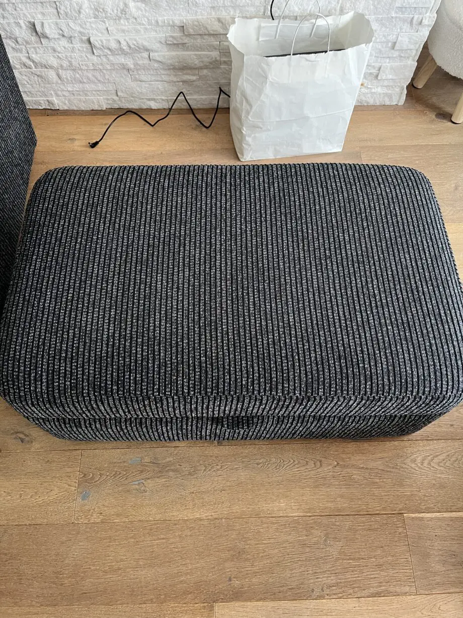 3 Seater Split Sofa La-Z-Boy UK Limited Tamla Coda Black plus Storage Footstool and 2 Cushions