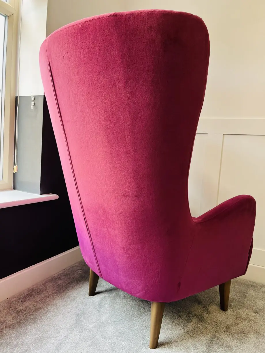 Armchair (Hire Back Velvet Occasional throne Chair)