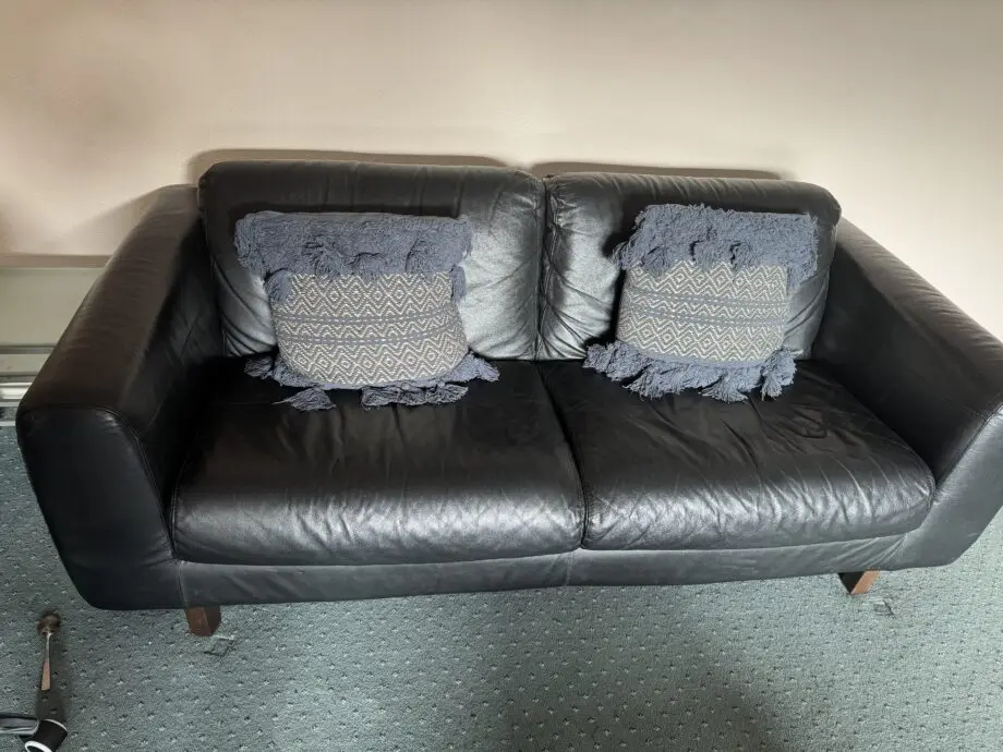3 seater sofa - good condition robust