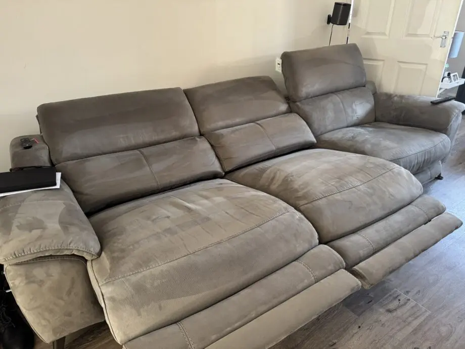 2 x Sofology electric reclining settees