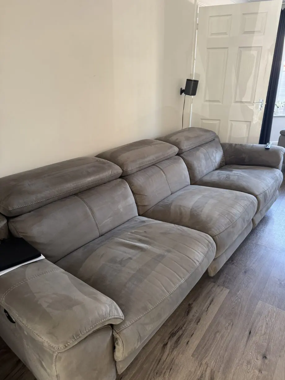 2 x Sofology electric reclining settees