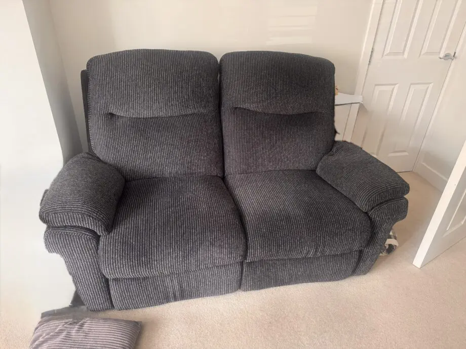 Lazy boy manual recliner black material