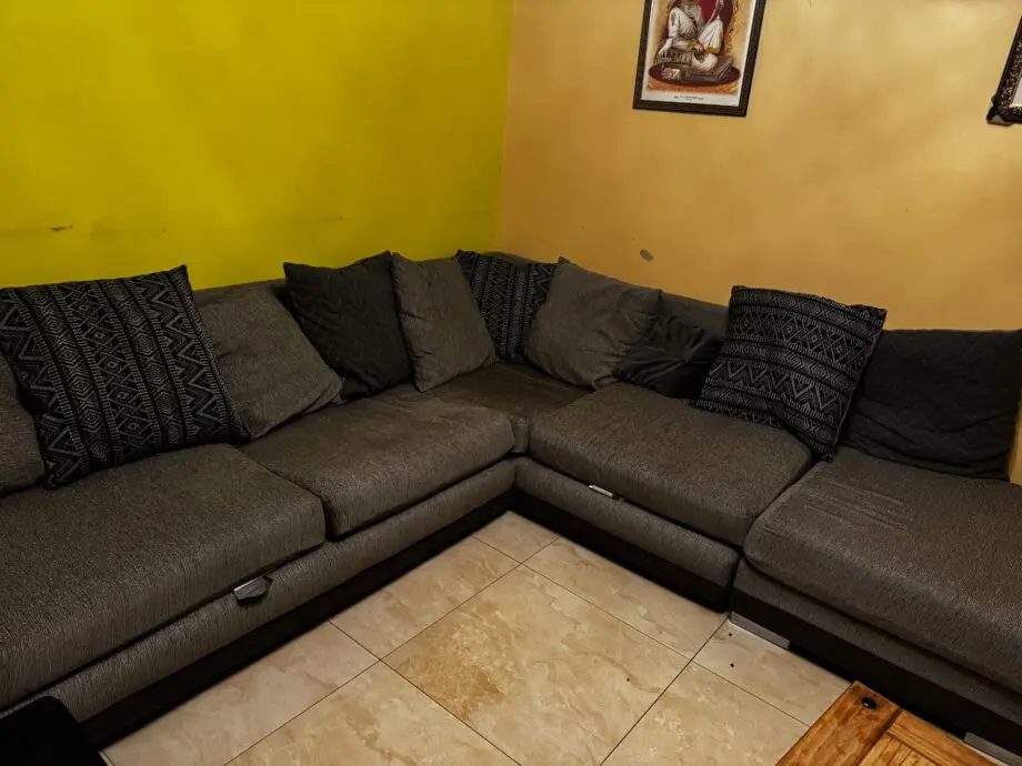 Corner sofa
