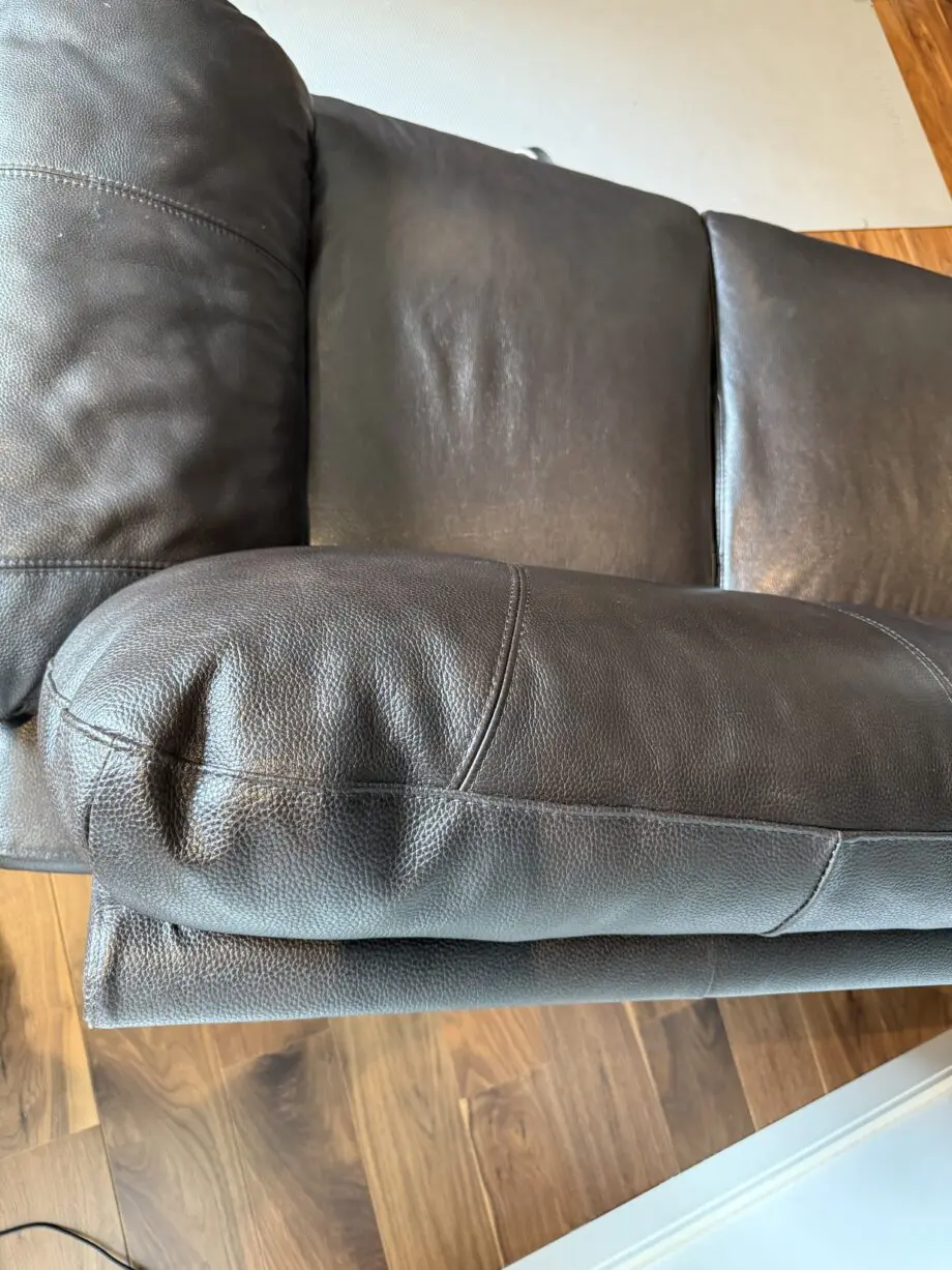 Dark brown sofa set from oak furniture