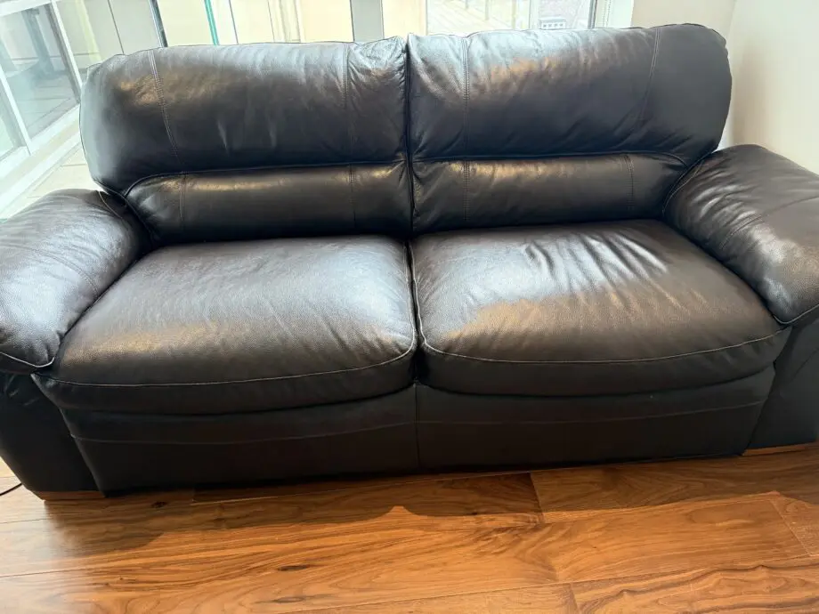Dark brown sofa set from oak furniture