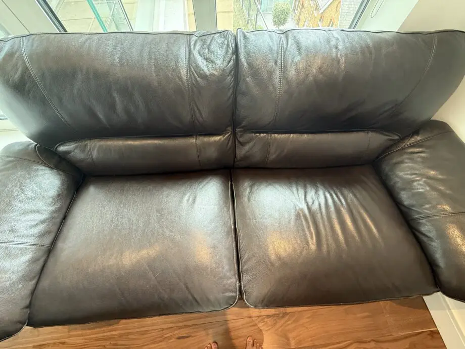 Dark brown sofa set from oak furniture