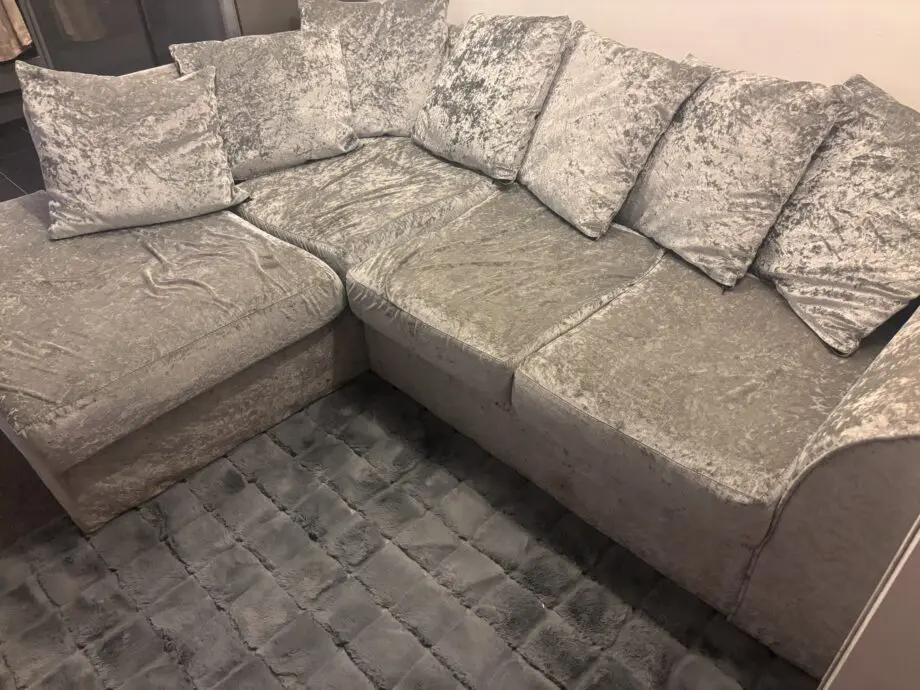 Crushed velvet corner sofa