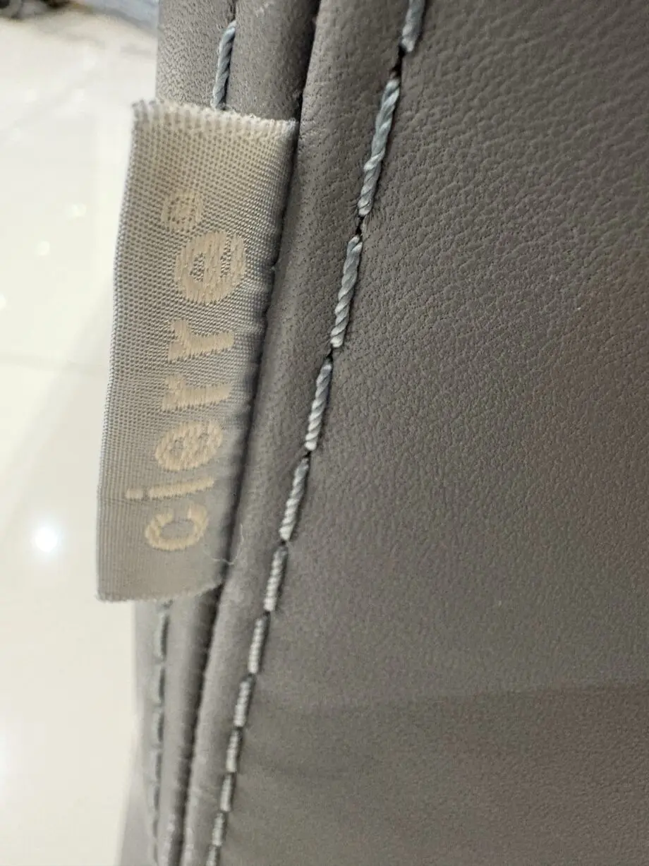 Beautiful Italian Grey L Shaped Leather Sofa by Cierre