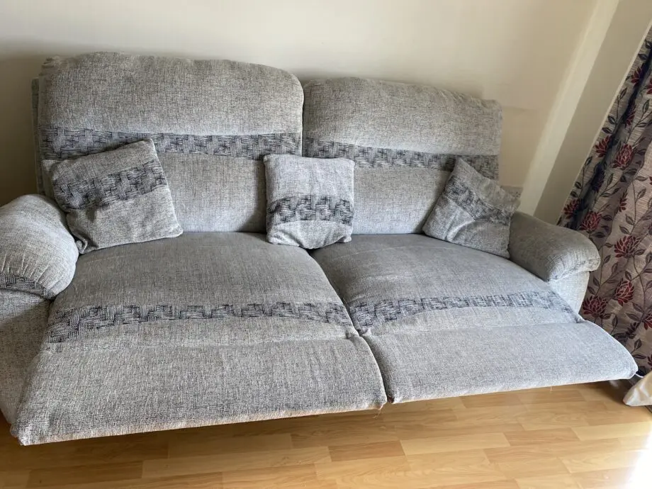Carrera 1 Grey Fabric 3 Seater Manual Recliner + 2 Seater