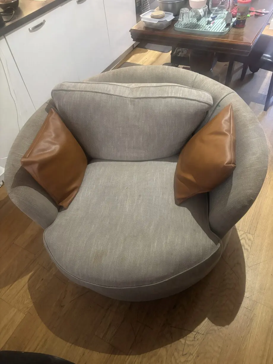 Round swivel chair 2seater