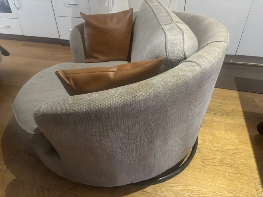 Round swivel chair 2seater