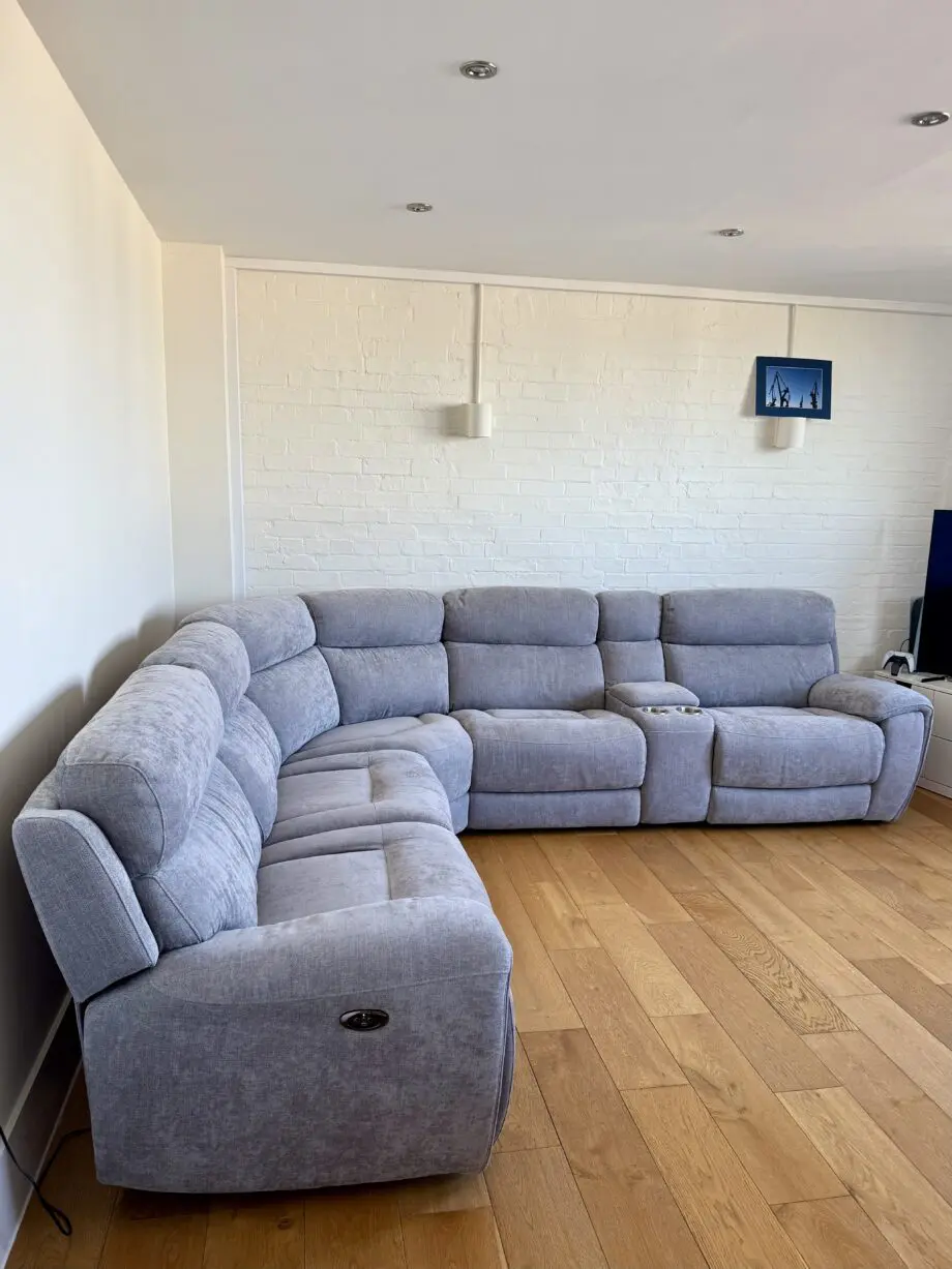 2.5/Corner/2.5/Smart Console Quad Power Recliner Sofa by Sofology