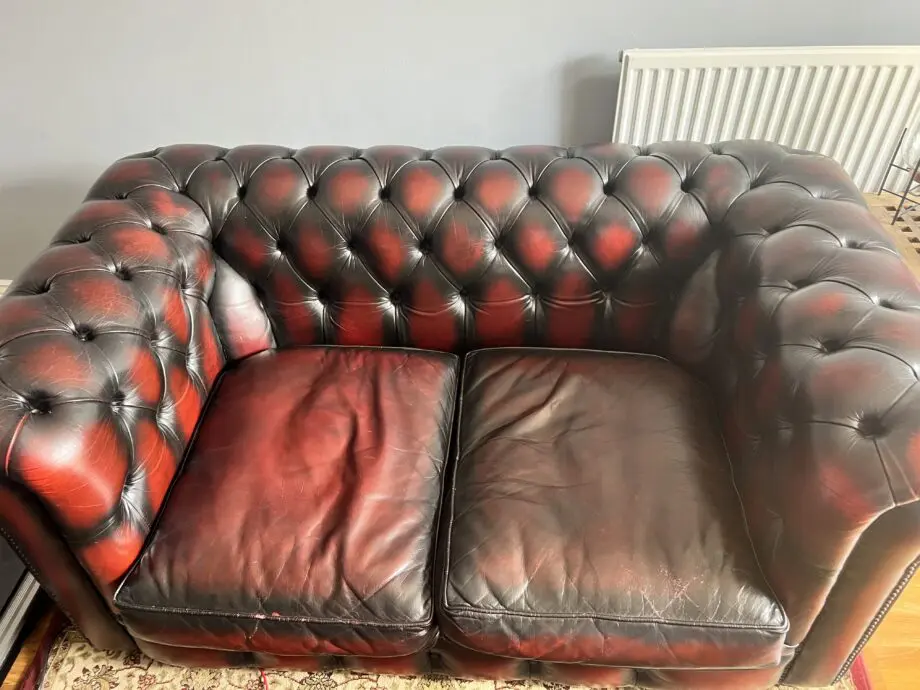 2 Chesterfield 2 seaters