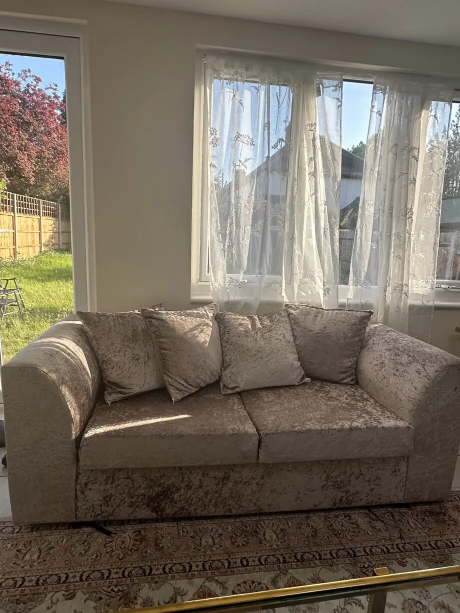 Pink sofa se