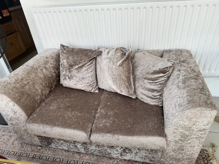 Pink sofa se