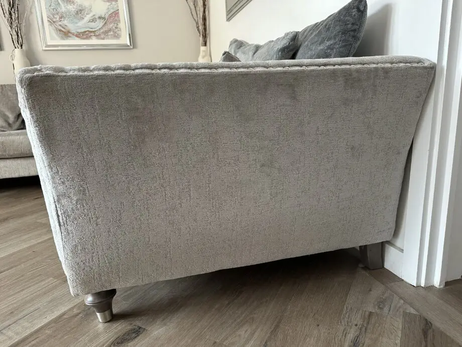 DFS Lawrie Pillow Back 3 Corner 3 Sofa