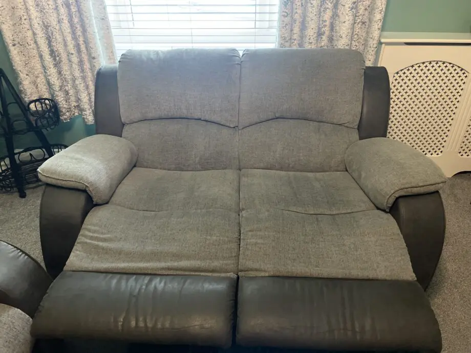 2x 2 seater reclining sofas