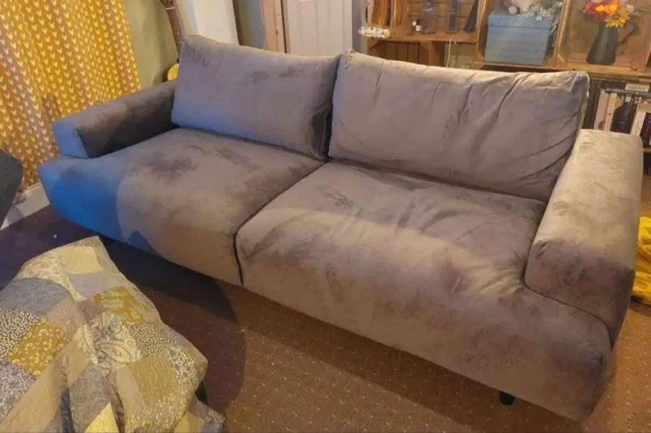 Stylish Grey velvet 3 seater sofa