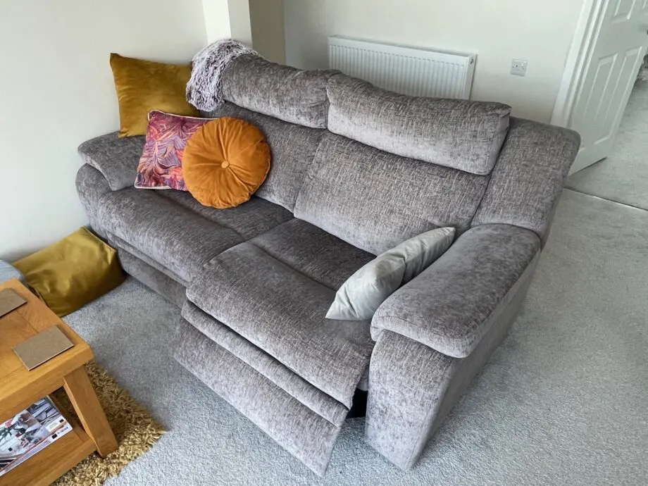 4-Piece electric recliner Sofa Suite