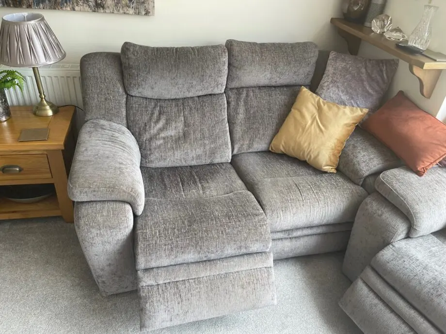 4-Piece electric recliner Sofa Suite