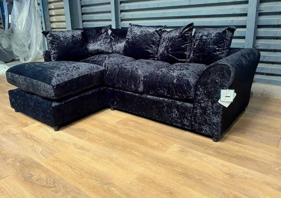 Black L Shape 4X Seater Sofa Corner Sofa With Scater Back Cushions