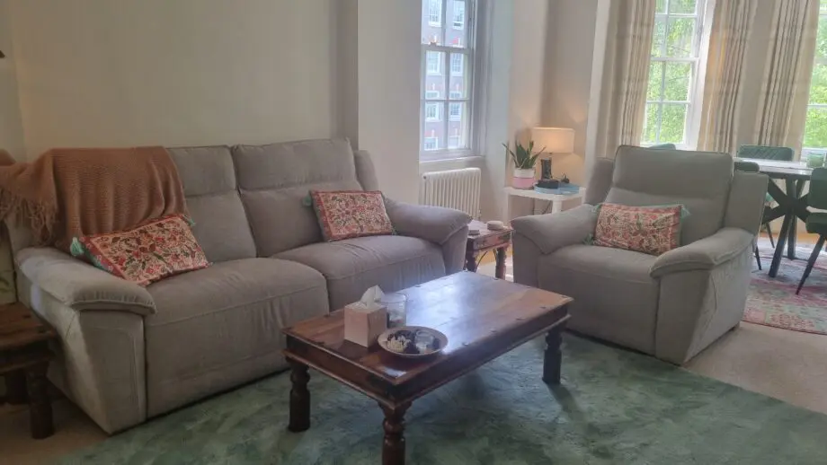 Almost new Oak Furnitureland sofa set