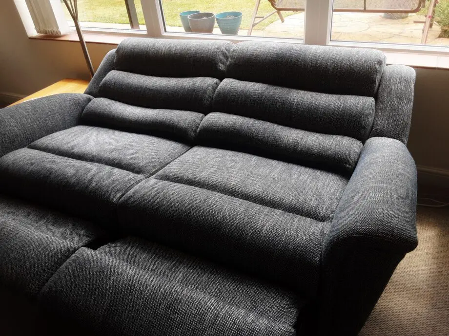 PARKER KNOLL-Navy/White- All seats with electric recline and charging sockets