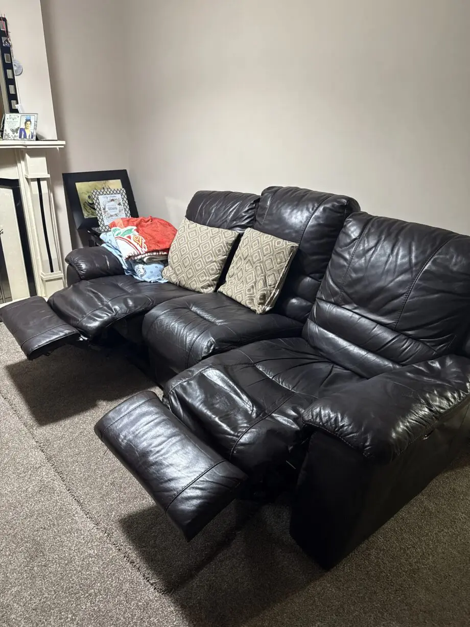 Dfs recliner sofa