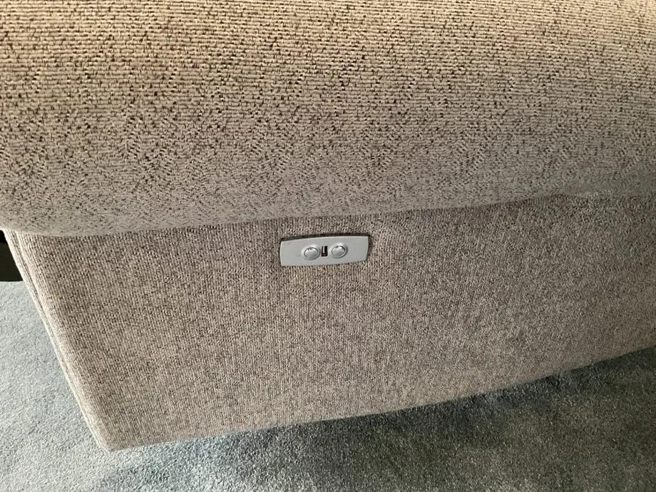 2 Oak Furniture Land Recliner Sofas