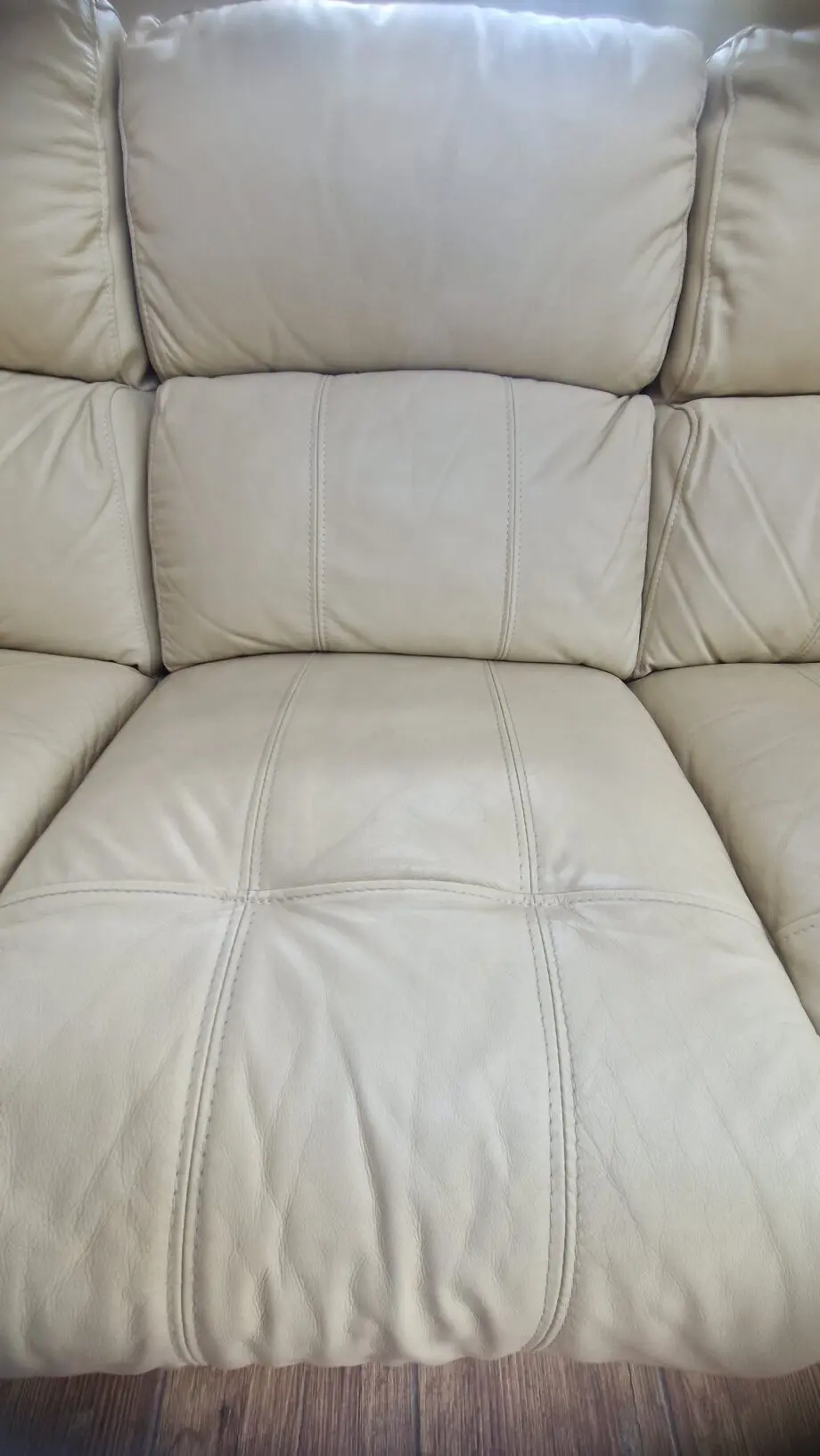 Leather 3 seater electric recliner sofa