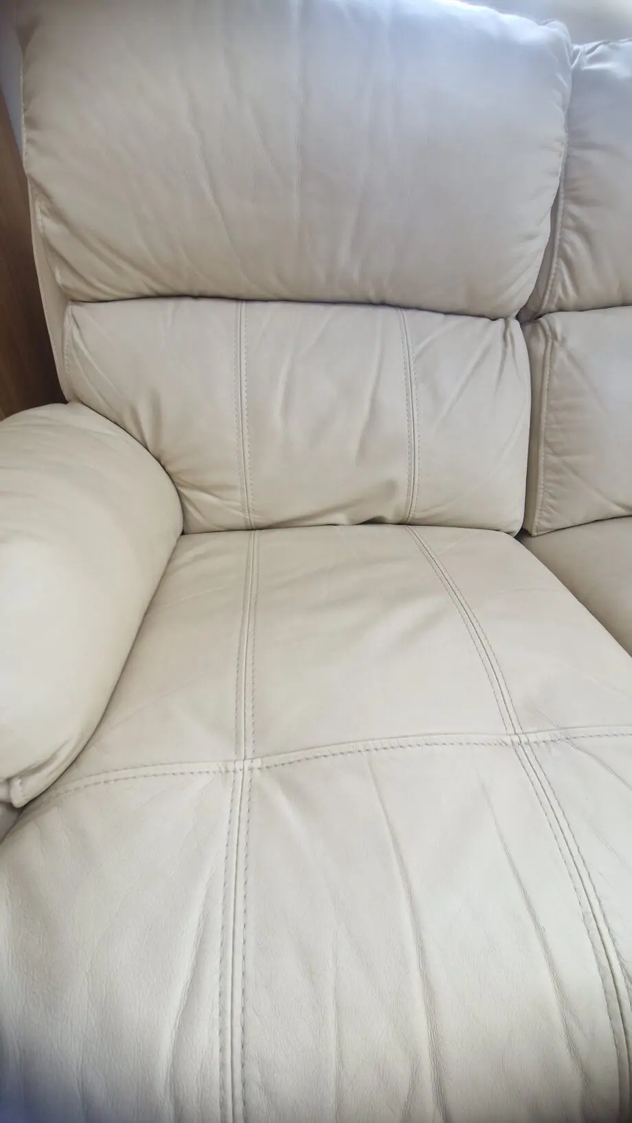 Leather 3 seater electric recliner sofa