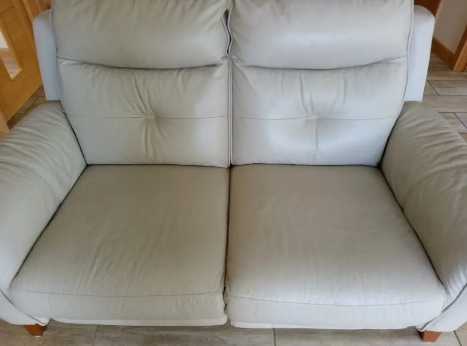 Leather Reclining 2 Seater Settee