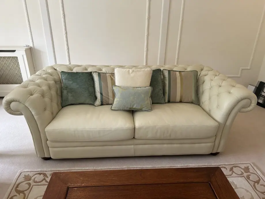 Chesterfield sofa set
